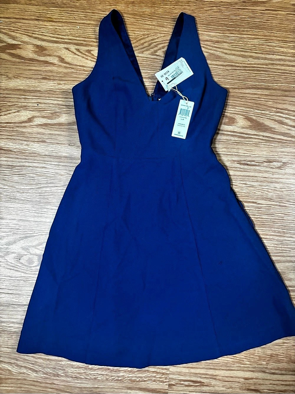 BCBGeneration Mini Lace Detail Dress in Blue Size 6 NWT